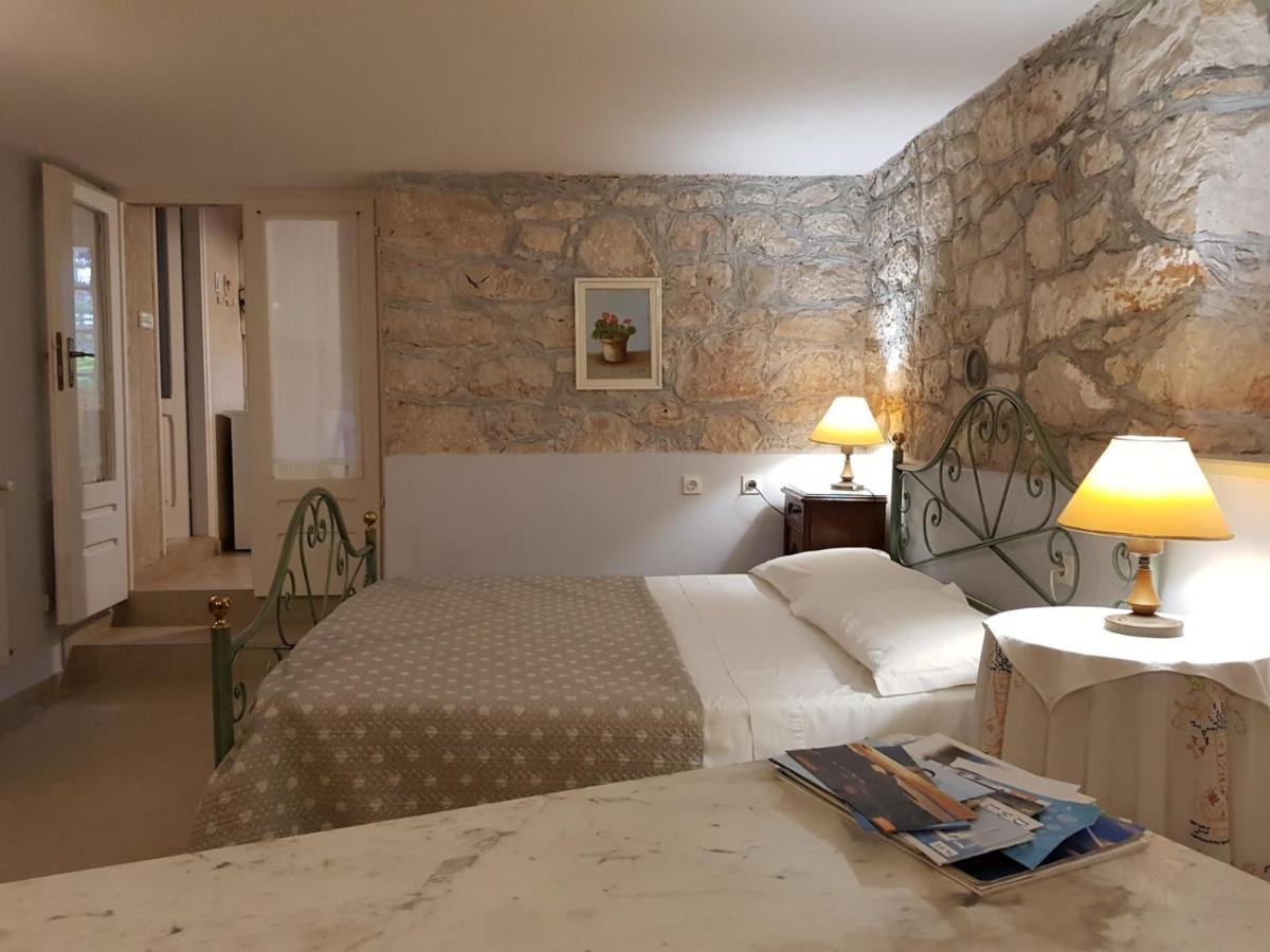 Apartments Gabri Mali Lošinj Buitenkant foto